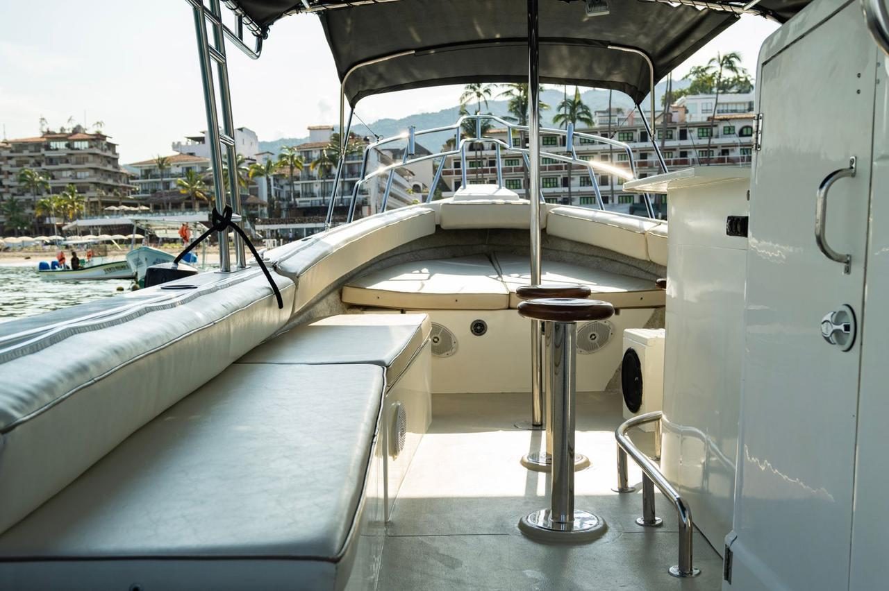 Loyal Boat
